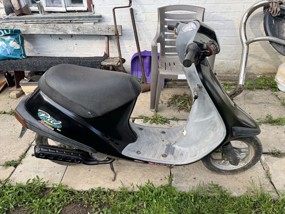 Скутер Honda pal як Dio