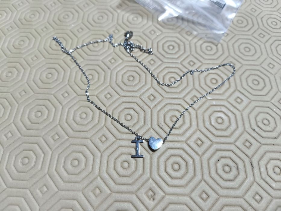 Colar pingente I Love