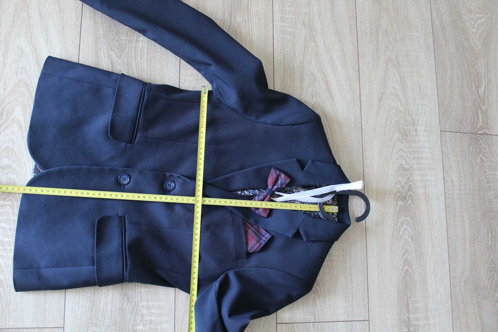 Garnitur dla chłopca 140