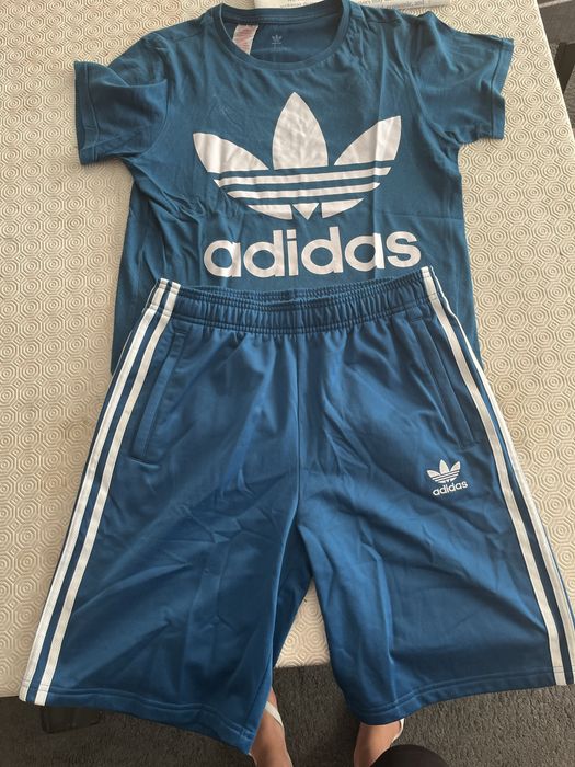Conjunto adidas crianca