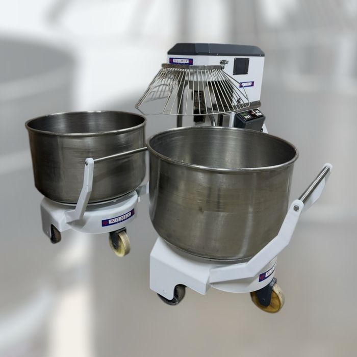 Тістоміс спіральний з підкатними діжами Wilmex M200W тестомес. Машина