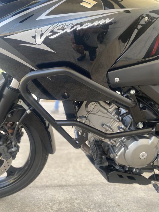 Suzuki  DL650 V-Strom  (27000km)