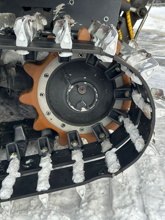 Ratrak Pisten Bully PB130D