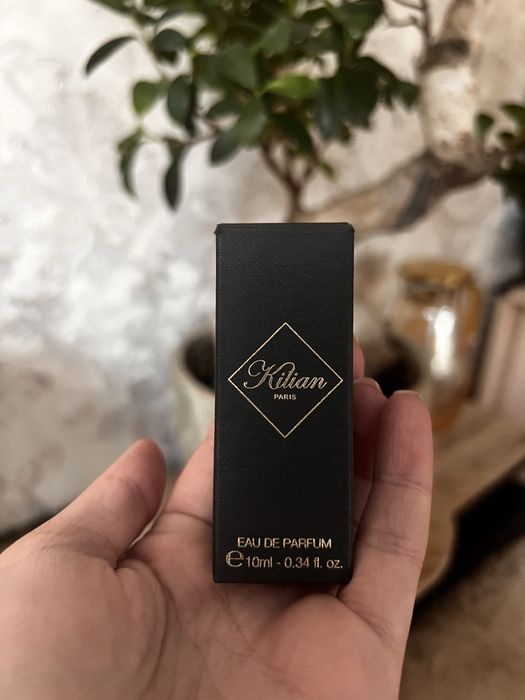 Kilian Paris — Love, don't be shy (Profumo / Extrait de Parfum)