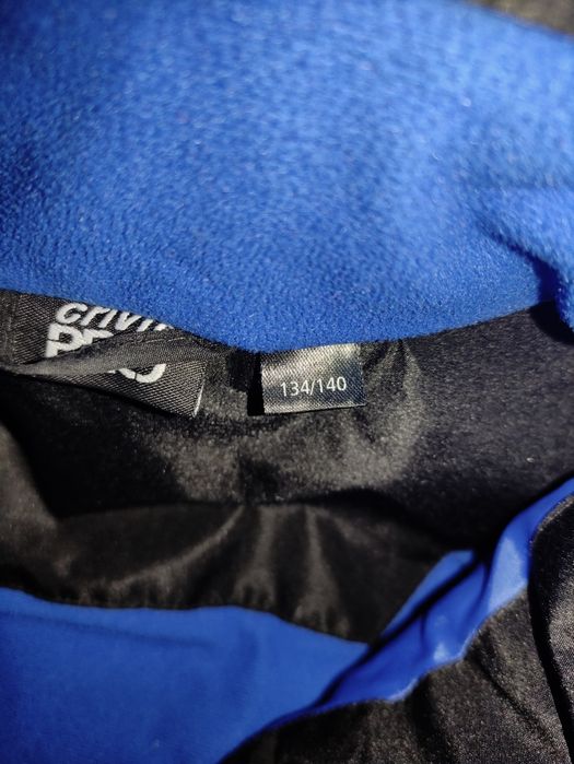 Kurtka narciarska zimowa o rozm. 134/140