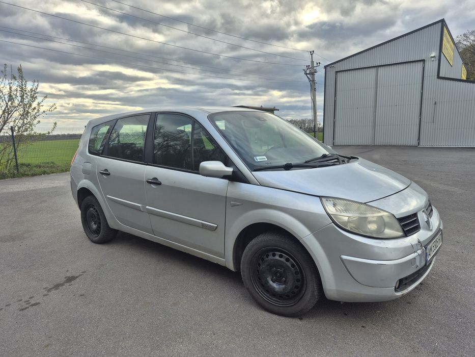 Renault Grand Scenic 7 мест