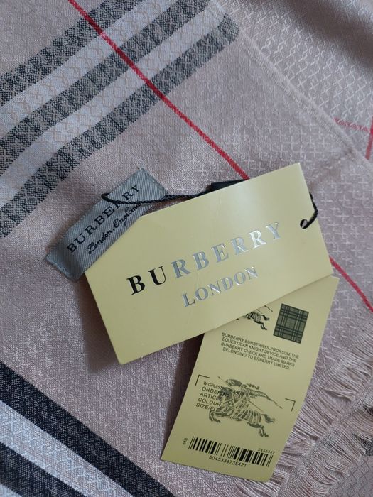 Szal Burberry Nowy opakowanie