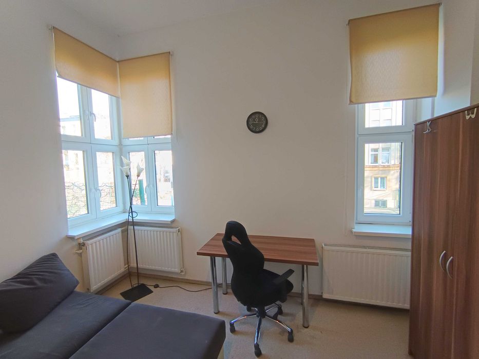 Polish/English Room for rent/pokój do wynajęcia 15 m² ul. Karmelicka STARE MIASTO - Widok 3