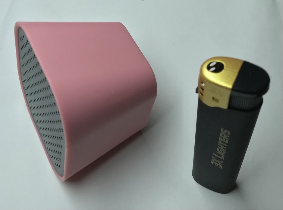 БЛЮТУС динамик, портативная колонка.