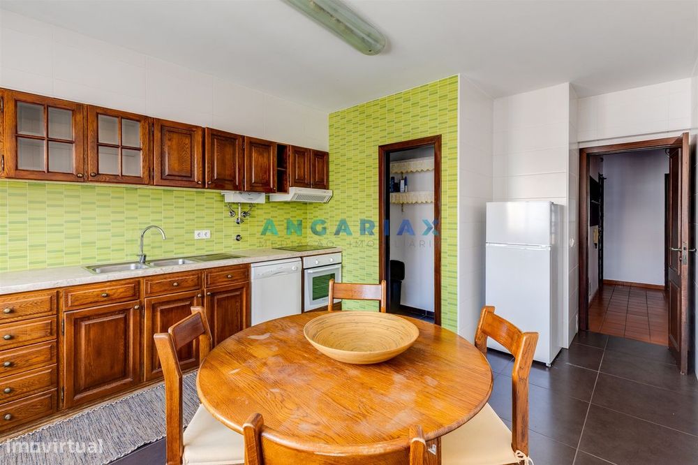 ANG1582 - Apartamento T3 para Venda na Avenida Marquês de Pombal, Leir