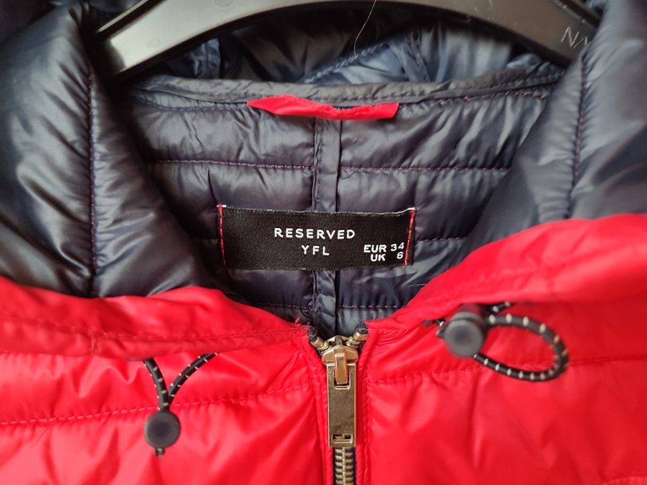 Reserved czerwona kurtka XS