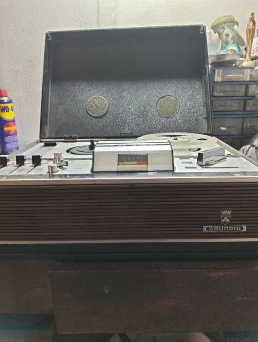 Gravador de fita Grundig tk146
