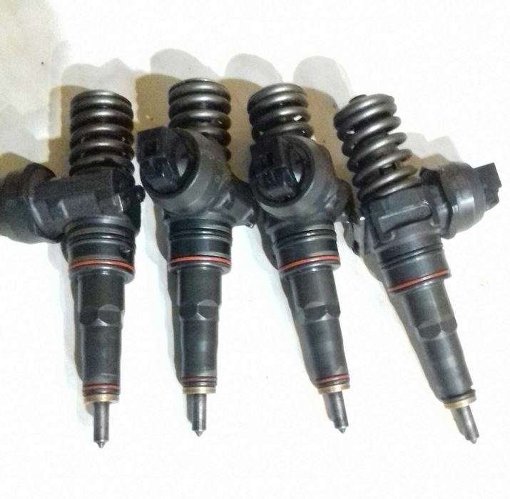 Насос-форсунка 0414720214 1.9 tdi awx avf asz btb blt Bosch