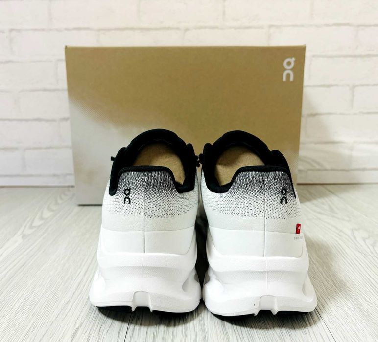 On Running Cloudtilt Black Ivory новые женские кроссовки 36-41