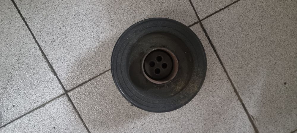 BMW 116d F20 material diverso
