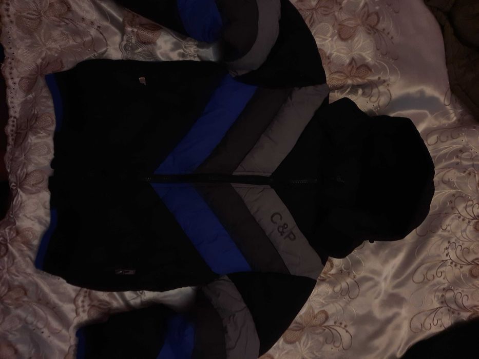 Куртка зимова на ріст 128 см  6-7 років