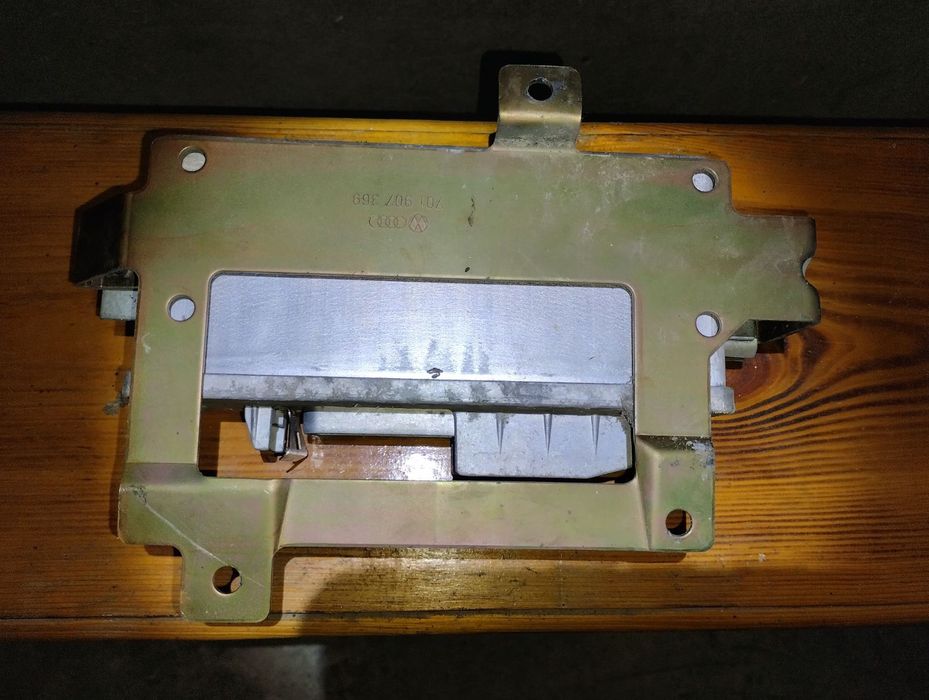 Модуль Блок Управління ABS VW T4 TRANSPORTER 2.4 D 90-96