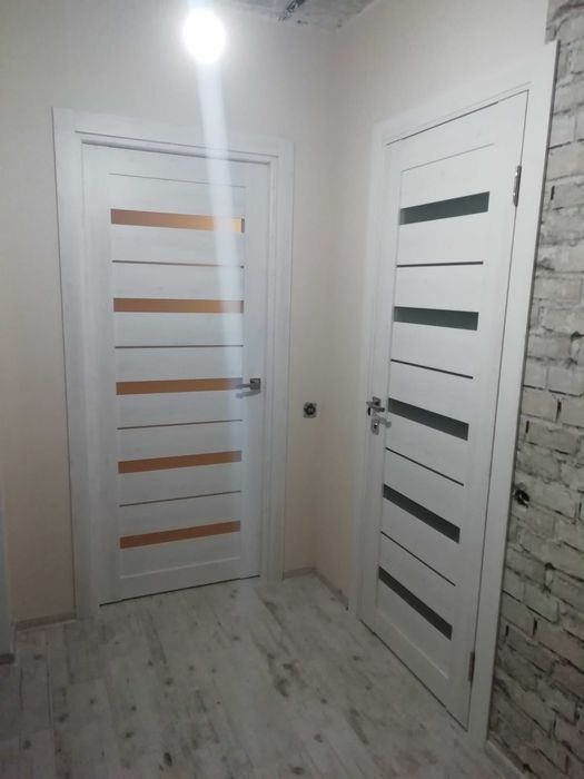 Встановлення дверей