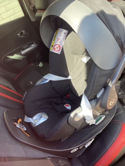 Автокрісло Cybex Cloud Z i-Size з базою Isofix