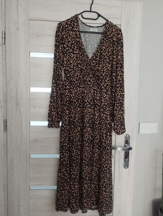 Sukienka ciążowa Sinsay. Rozmiar L.