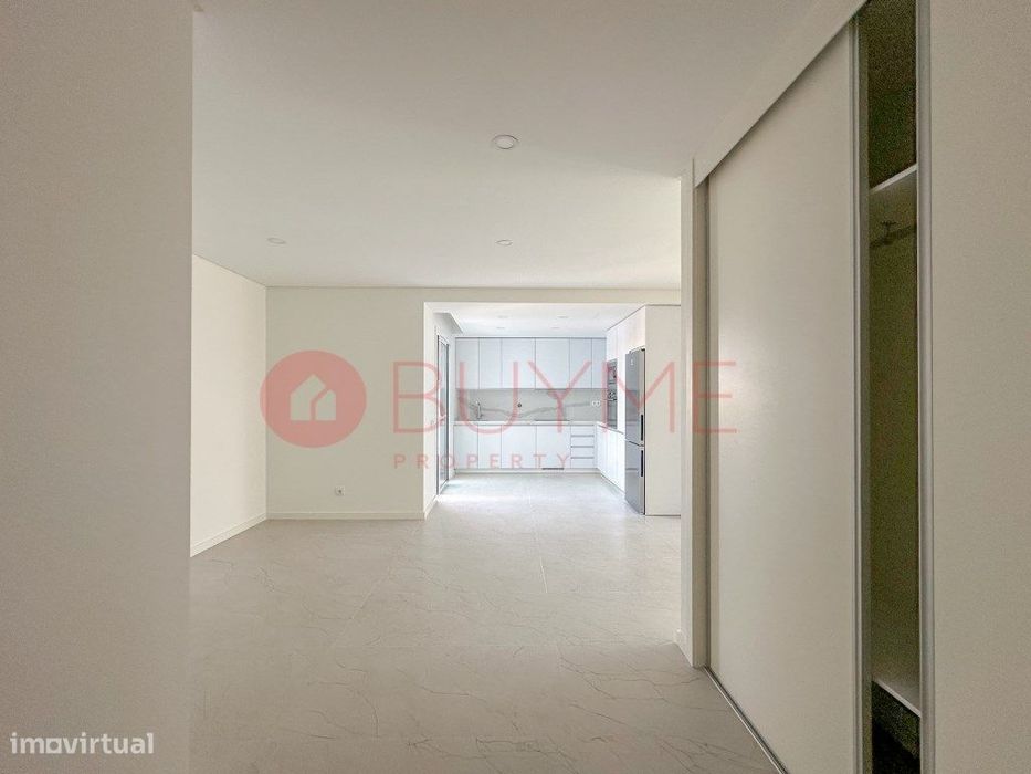 Apartamento T2 Novo em Quarteira com Conforto e perto da praia