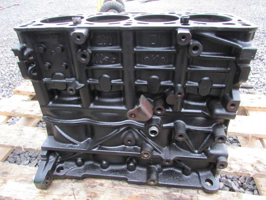 Silnik blok dól mitsubishi outlander II 2.0 did blok vw 2.0 tdi