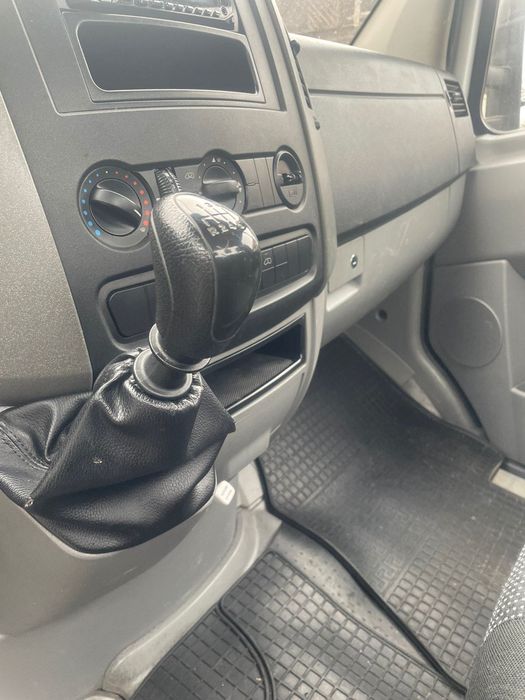 Евакуатор Mercedes Benz Sprinter