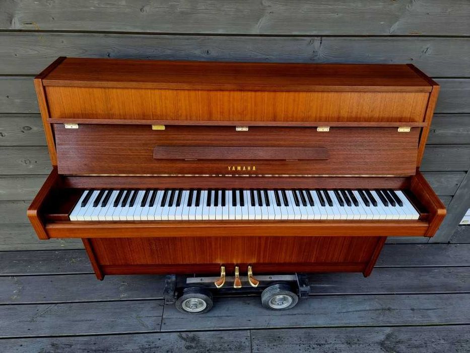 Pianino YAMAHA 104cm 1979r BRĄZOWY PÓŁMAT moderator