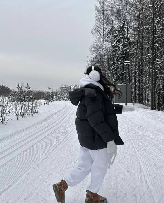 Жіноча Тепла Зимова Куртка с Капюшоном/Женская Теплая Зимння Курточка