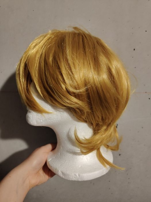 Peruka blond krótka