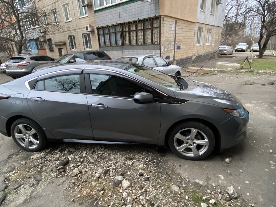 Chevrolet Volt 2