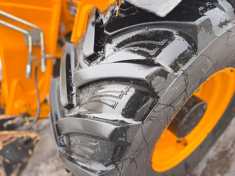 Продам телескопічний навантажувач JCB 527-58