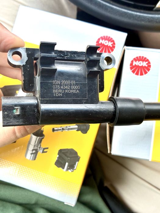 Котушки запалювання на MG 350/550/6, Land Rover Freelander Beru ZS501 і NGK 48055