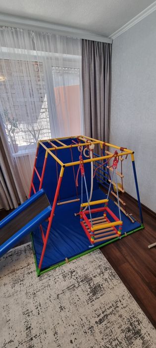 Детский металический спортивный комплекс с горкой и качелями Ранний  с