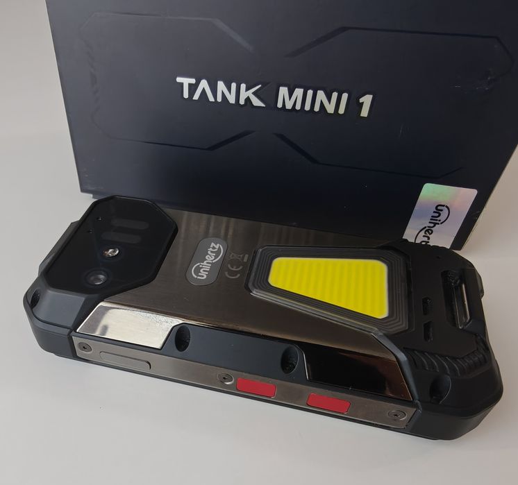 tank 2 unihertz - купити мобільні телефони та смартфони - Ціна на