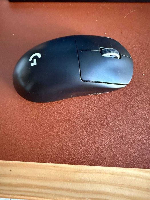 Rato Logitech G PRO X SUPERLIGHT 2 – Bom estado!