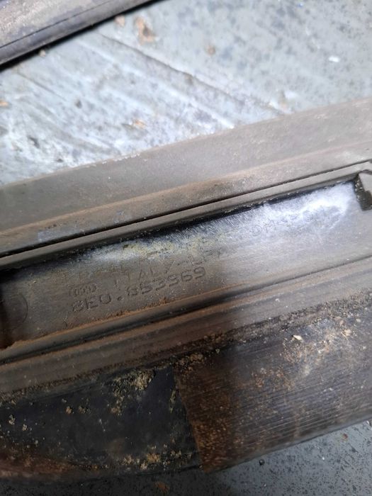 listwa dolna lewa lub prawa przód lub tył audi a4 b6 b7