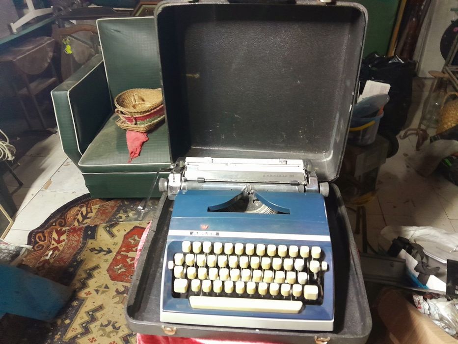 Antiga máquina de escrever