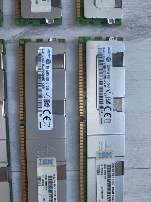 Pamięć RAM Samsung  DDR3 ECC 32GB (4  moduły) X79 X99