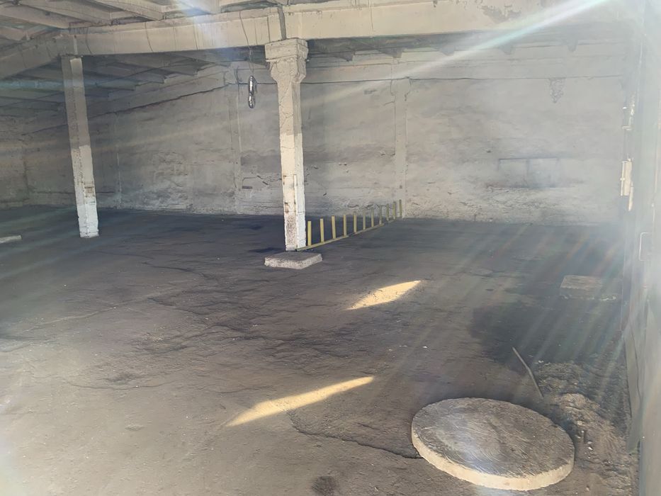 Здам в оренду склад 404кв.м., висота 8м