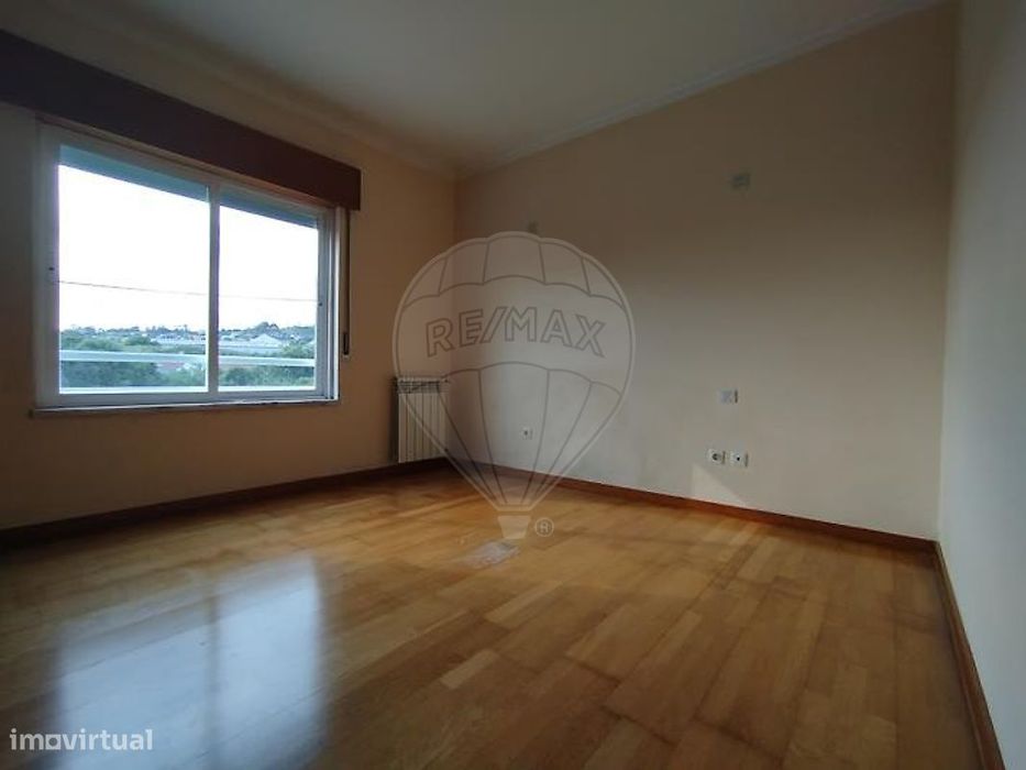 Apartamento T2 para arrendamento