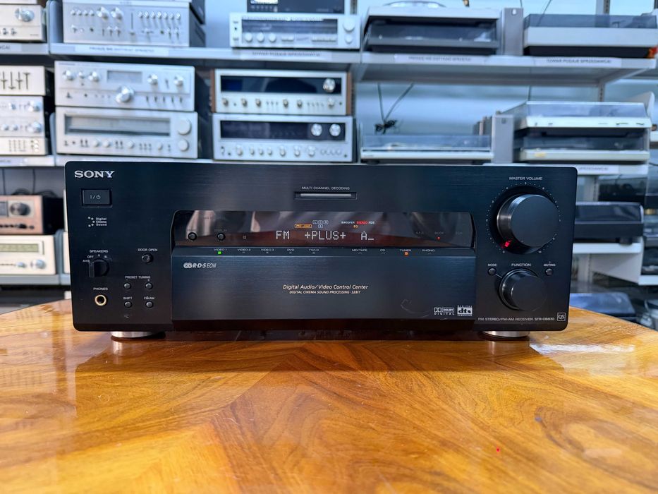 Amplituner Sony STR-DB830 Audio Room