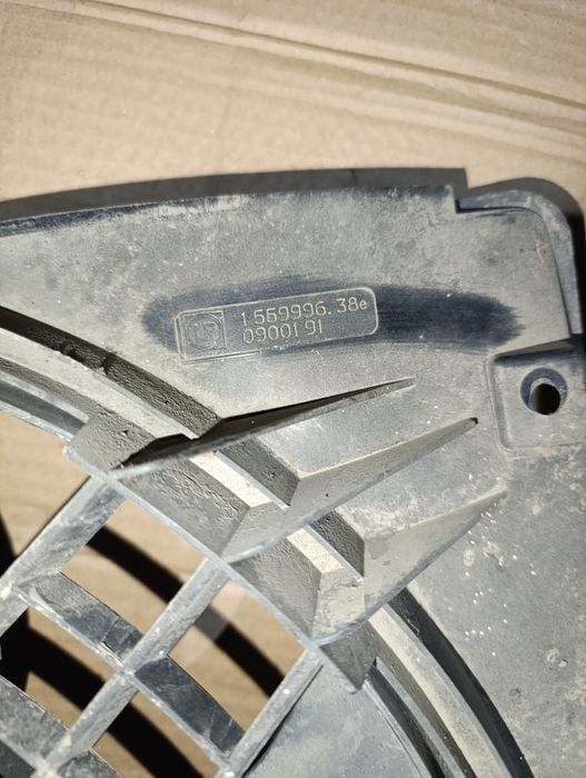 Вентилятор охлаждения с жалюзями BMW 3 E46 1997-2003 2.0D Оригинал.