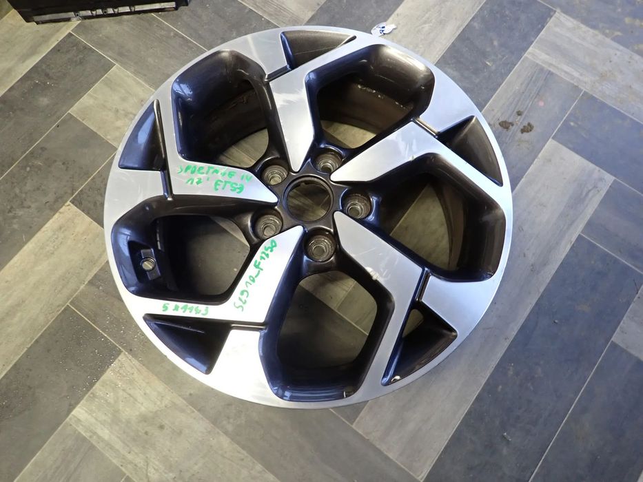 KIA SPORTAGE IV FELGA 17' ET53 5X114.3 52910-F1250