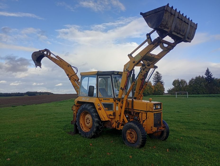 Koparko ładowarka MF 50 B