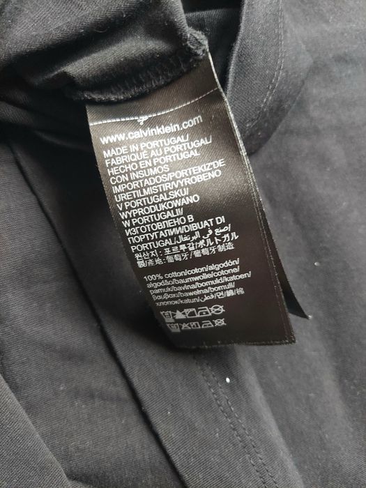 Футболка фірми Calvin klein jeans оригінал 

Размер: XL ідуть на S

За