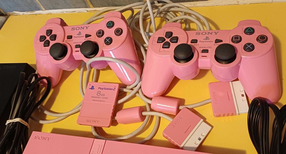 Konsola Playstation2 Slim Pink różowa SCPH-77004 w pełni sprawna