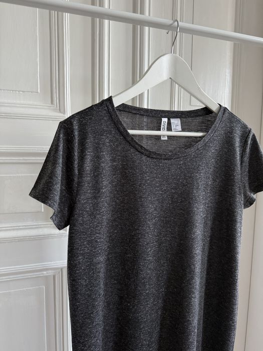 H&M Divided Tsirt - tshirt
