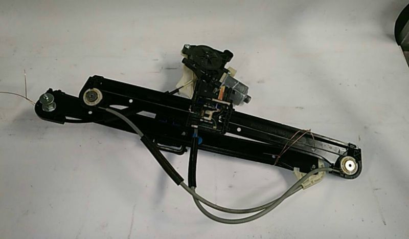 Elevador vidros frente direito AUDI A3 Sportback (8VA, 8VF)