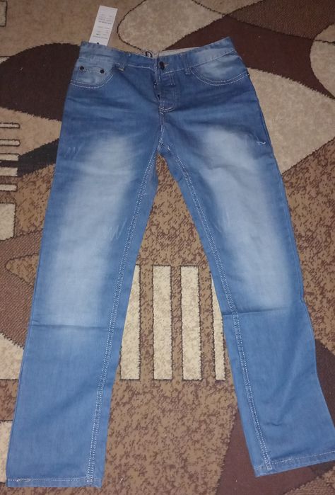 Джинсы Denim новые